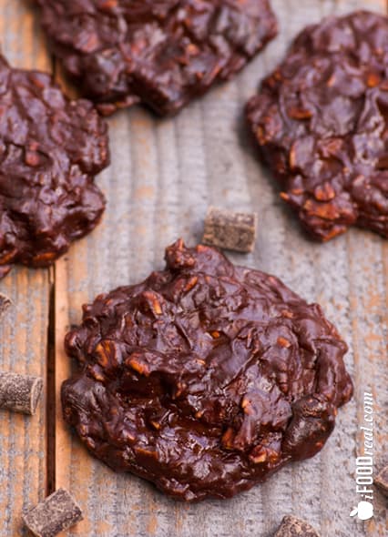 Chocolate protein cookies with chocolate pieces.