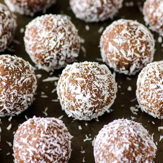 https://ifoodreal.com/wp-content/uploads/2014/04/FG-almond-joy-protein-balls-recipe.jpg