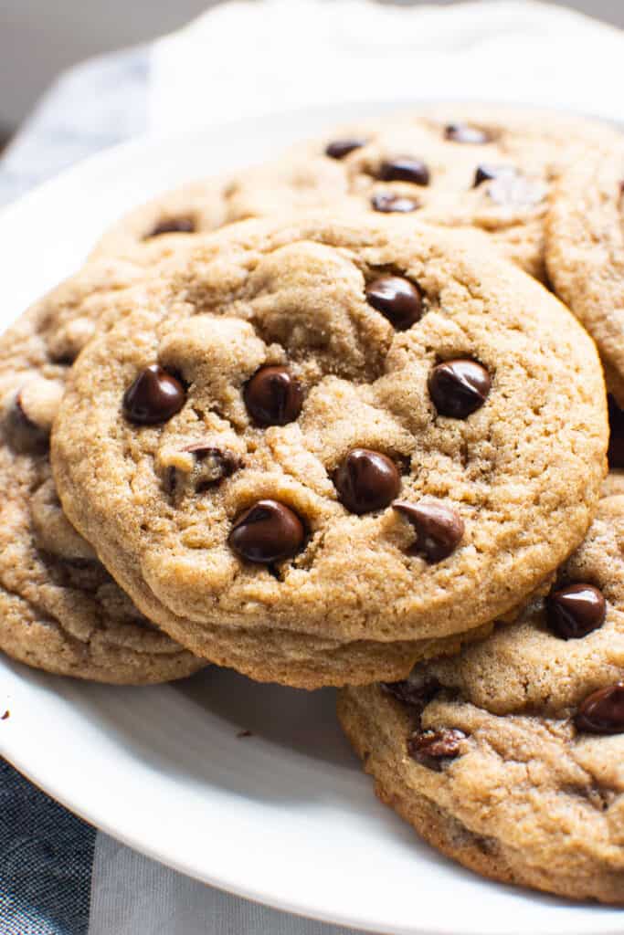 A plate with healthy chocolate chip cookies.