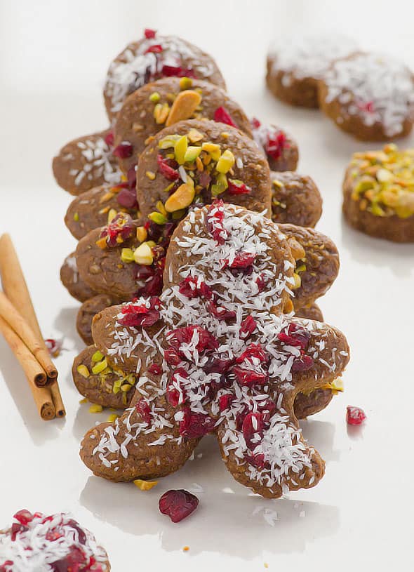 healthy-gingerbread-cookies-recipe-ifoodreal-healthy-family-recipes