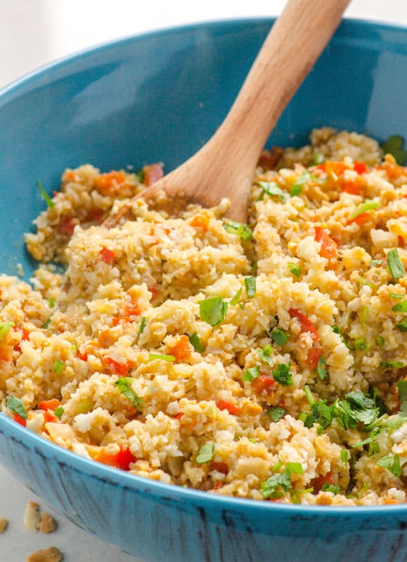 Thai cauliflower rice in blue bowl.