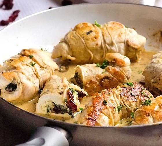 Chicken Stuffed with Brie, Spinach and Cranberries