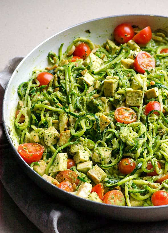 Chicken Zucchini Noodles With Pesto Ifoodreal Healthy