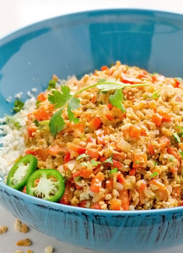 thai cauliflower rice in a bowl