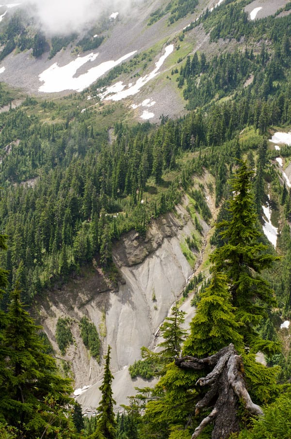 Hiking Artist Point at Mount Baker