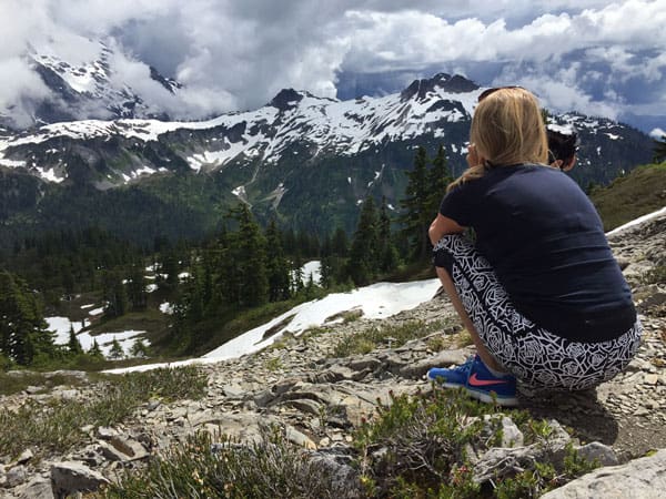 Hiking Artist Point at Mount Baker