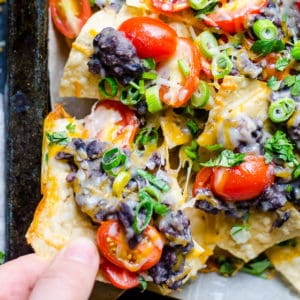 spicy black bean nachos