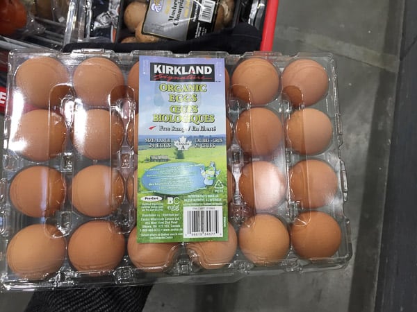 Package of organic brown eggs