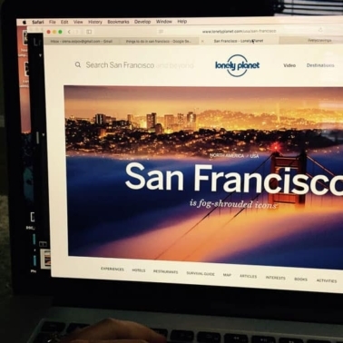 laptop with picture of san francisco