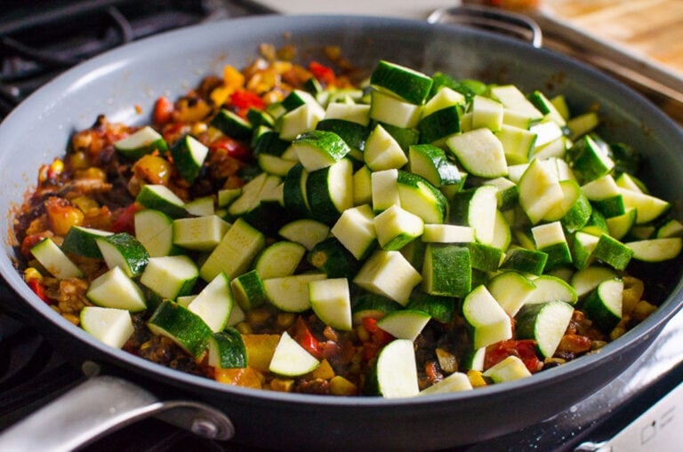 Tex Mex Chicken and Zucchini Recipe - iFoodReal.com