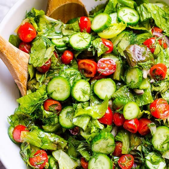 The Best Lettuces & Greens to Add to Your Salad Bowl