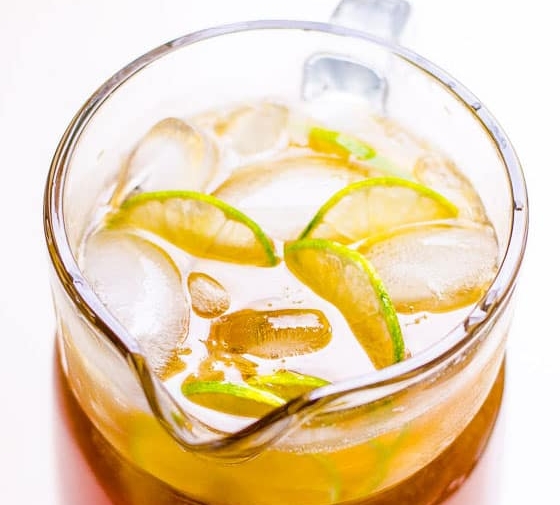 Healthy Iced Tea with Lemon and Lime