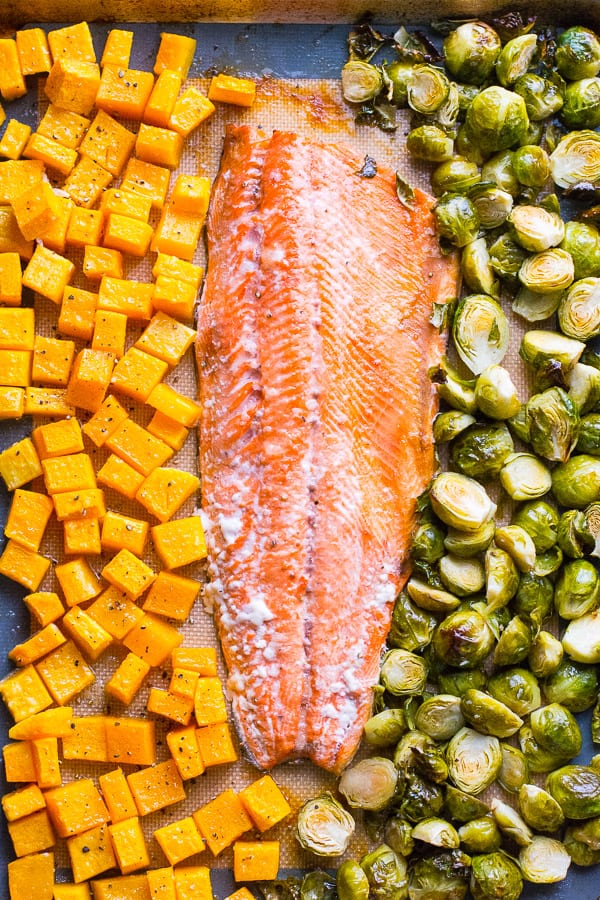 One pan salmon and veggies garnished with pepper