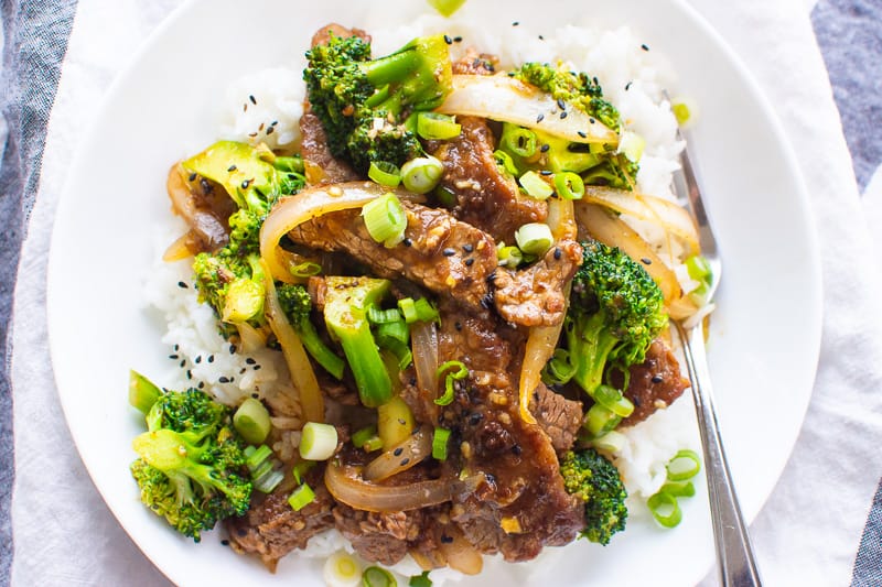 beef and broccoli stir fry over rice