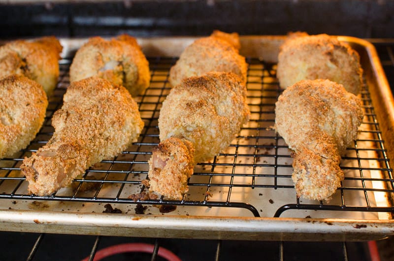 cooking chicken drumsticks in the oven