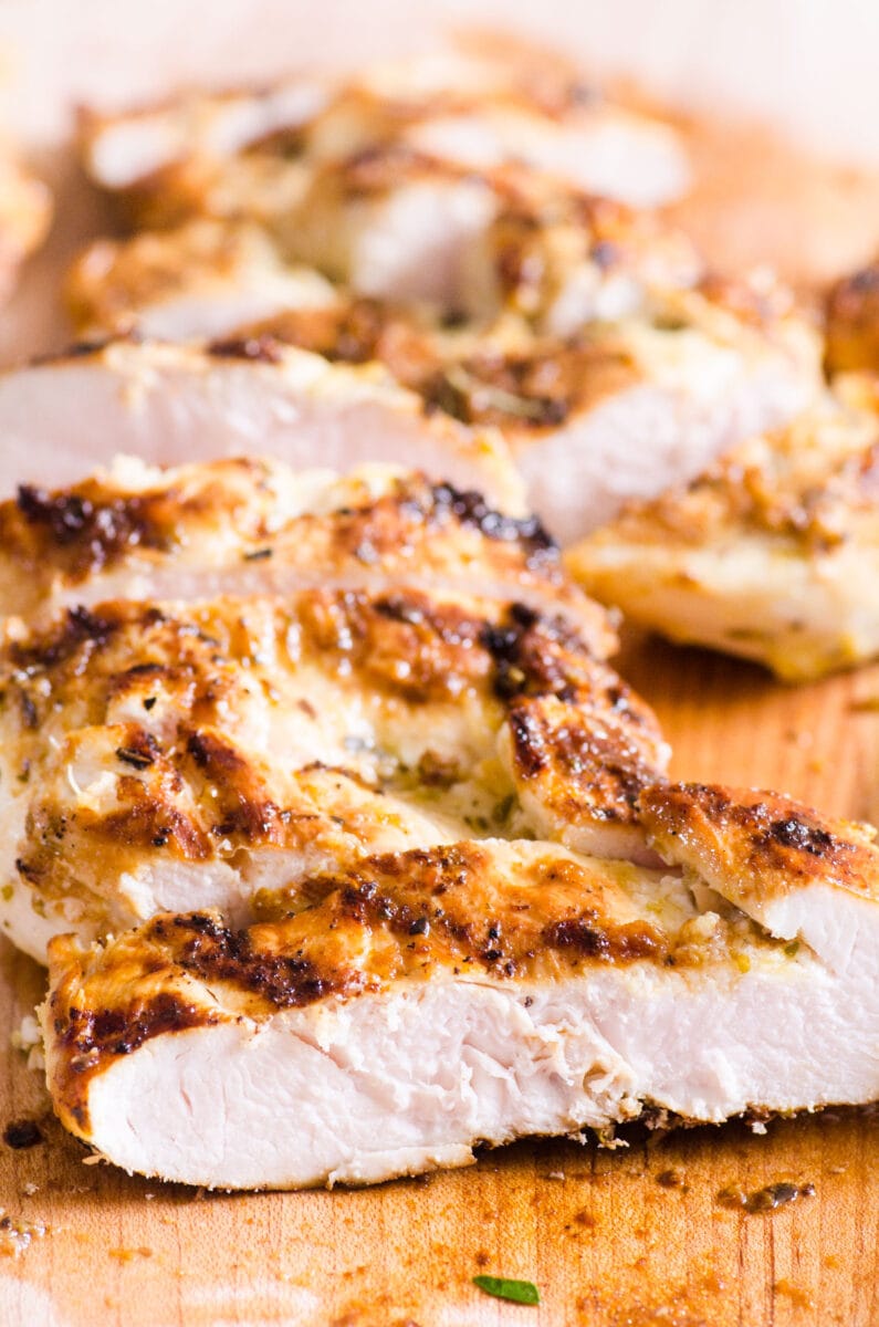 Easy Juicy Grilled Chicken Breast - iFoodReal.com