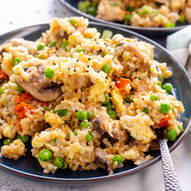 Instant Pot Chicken Fried Rice - iFoodReal.com