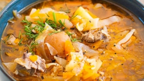 Traditional Russian Cabbage Soup (Shchi) Recipe