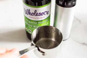 how to get molasses out of measure cup easily