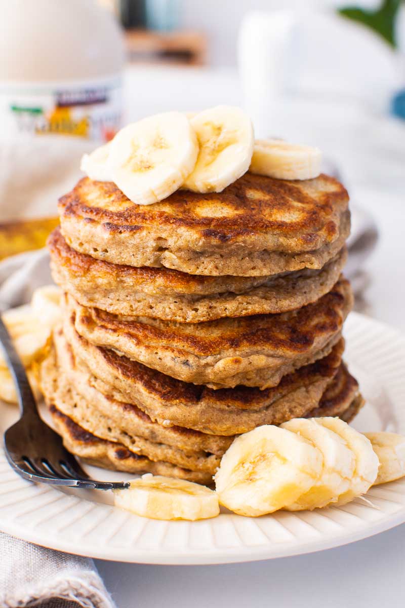 A stack of healthy banana pancake recipe on a plate. 