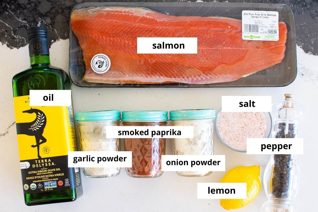 Salmon fillet, oil, lemon, garlic powder, smoked paprika, onion powder, salt, pepper.