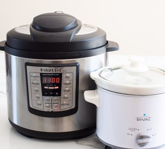 Instant Pot vs Slow Cooker. Same? Which One is Better?