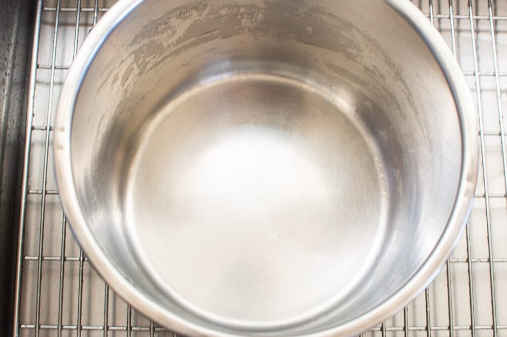 shiny stainless steel pot