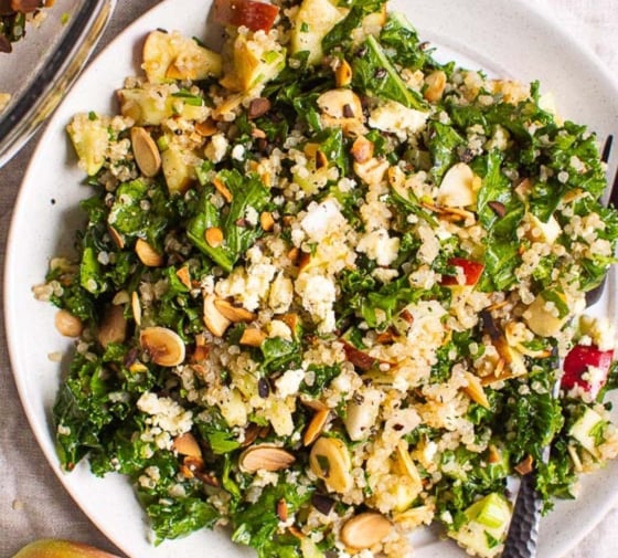 Kale and Quinoa Salad with Apples and Cinnamon Dressing
