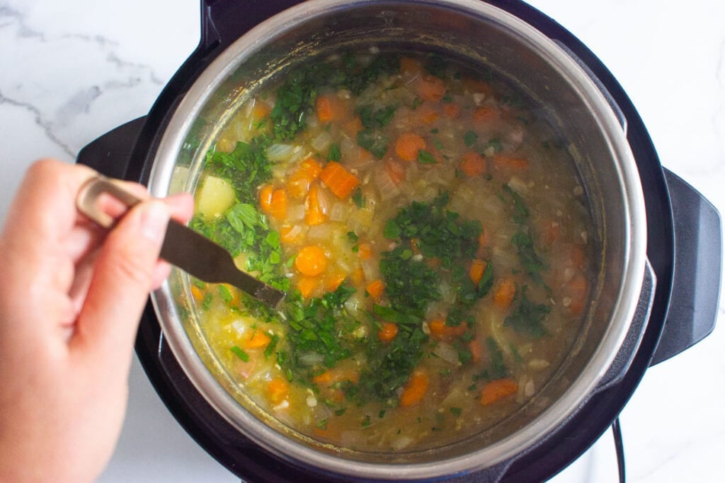 stirring instant pot split pea soup