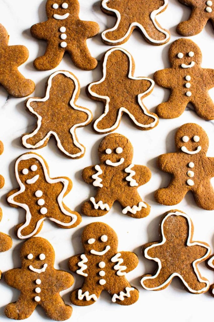 Healthy Gingerbread Cookies {Soft and Chewy!}