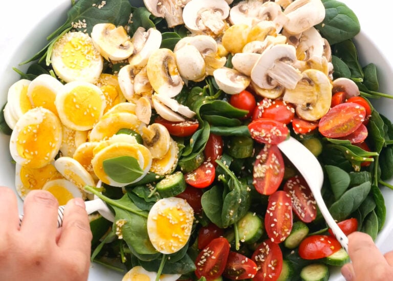 Easy Spinach Salad Recipe