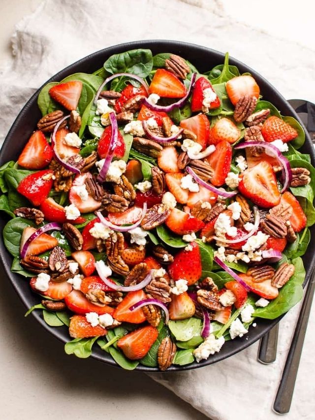 Strawberry Spinach Salad - iFOODreal.com