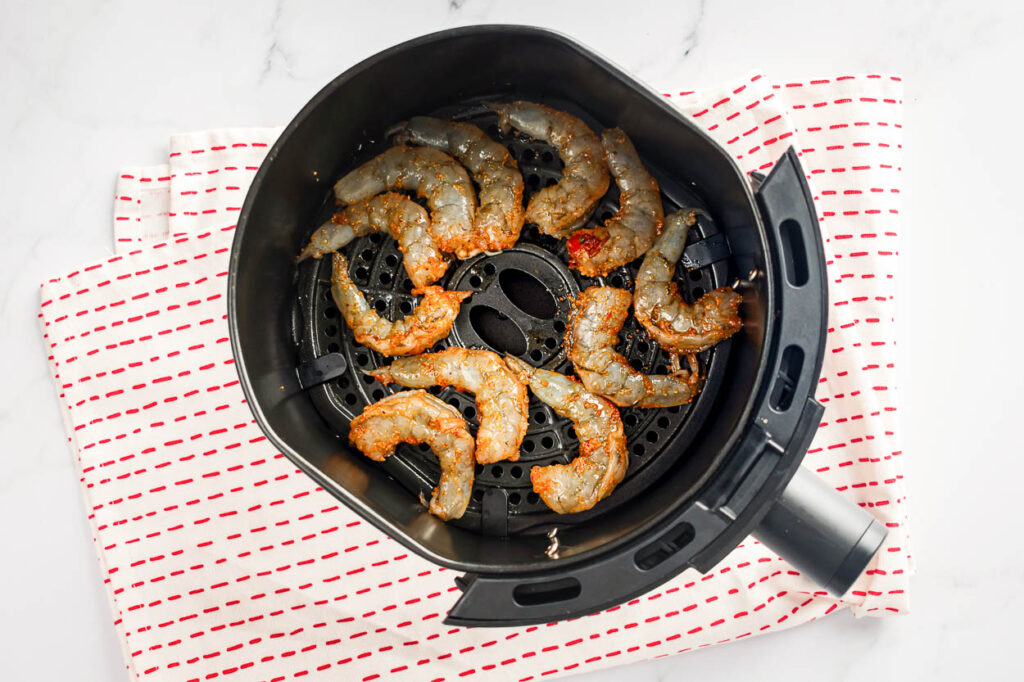 raw shrimp in air fryer for cooking