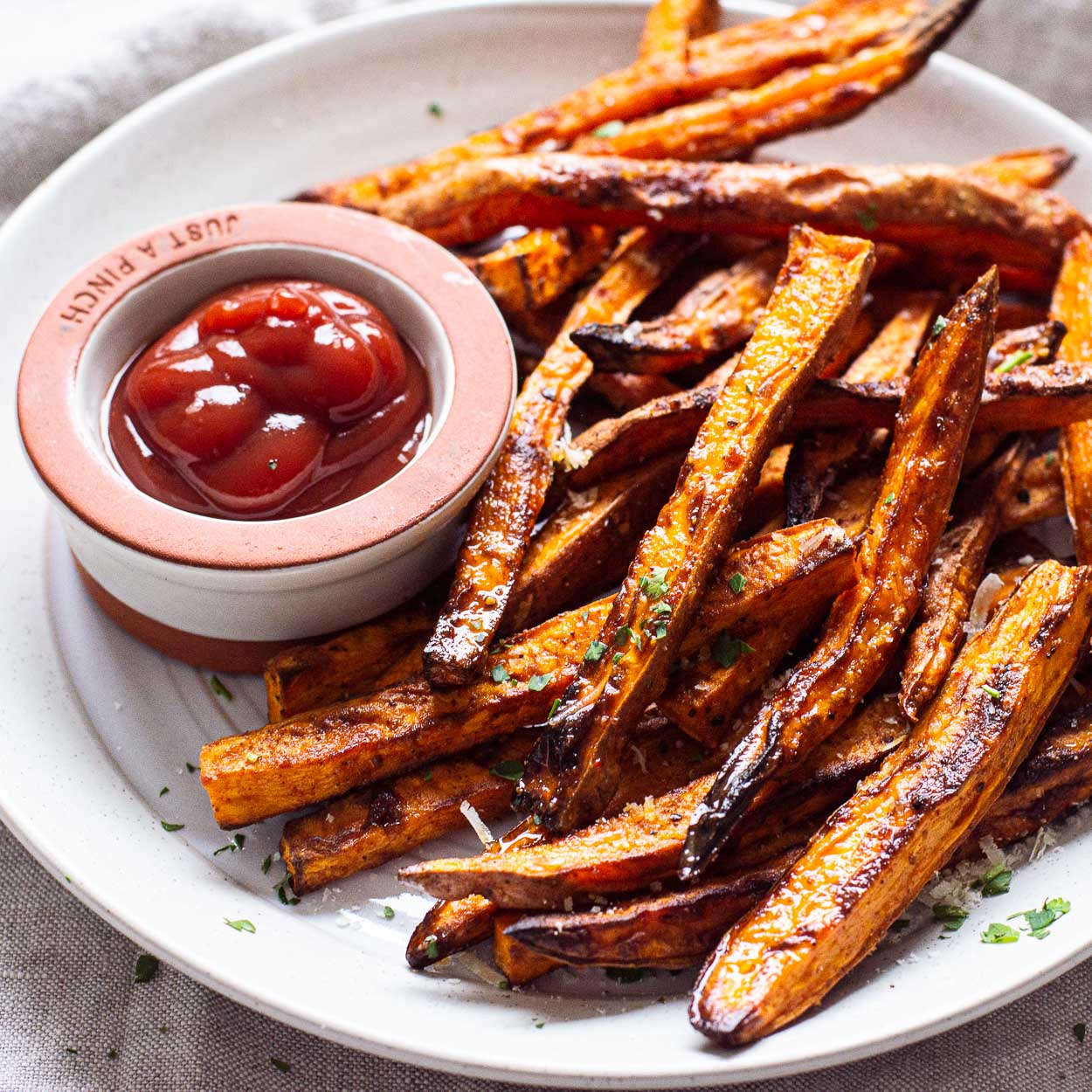 Crispy Air Fryer Sweet Potato Fries - Confessions of a Fit Foodie