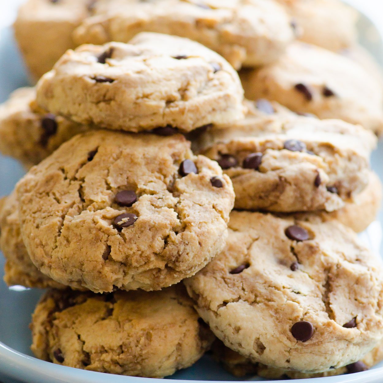 Almond Flour Chocolate Chip Cookies {Grain Free} - iFoodReal.com