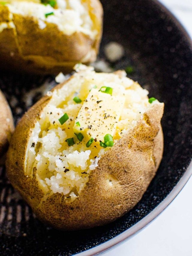 Instant Pot Baked Potatoes - IFoodReal.com