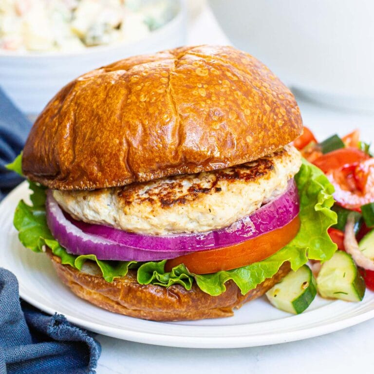 Ground Chicken Burgers - iFoodReal.com