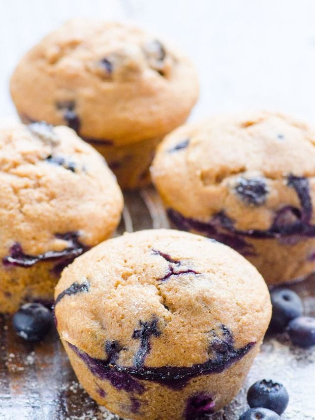 Healthy Blueberry Muffins Story - iFOODreal.com