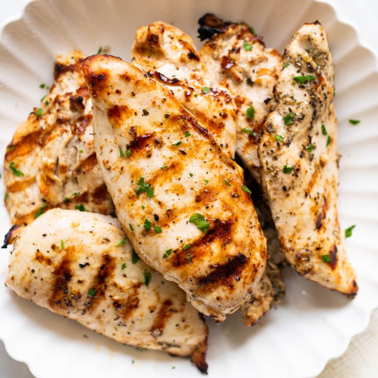 Easy Juicy Grilled Chicken Breast - iFoodReal.com