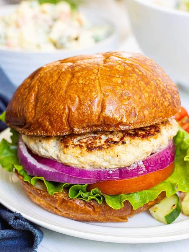 Healthy Ground Chicken Burgers Story - iFOODreal.com