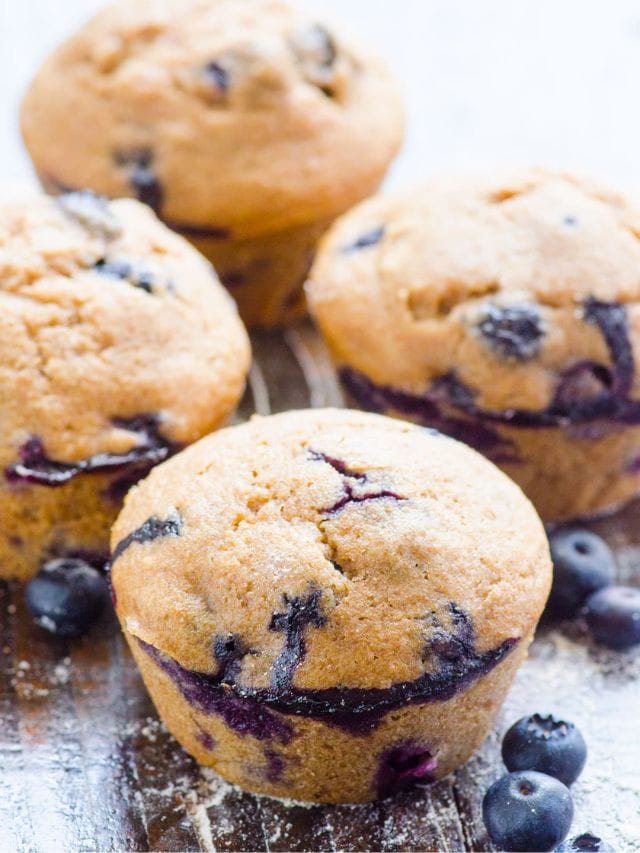 Healthy Blueberry Muffins Recipe Story - iFoodReal.com