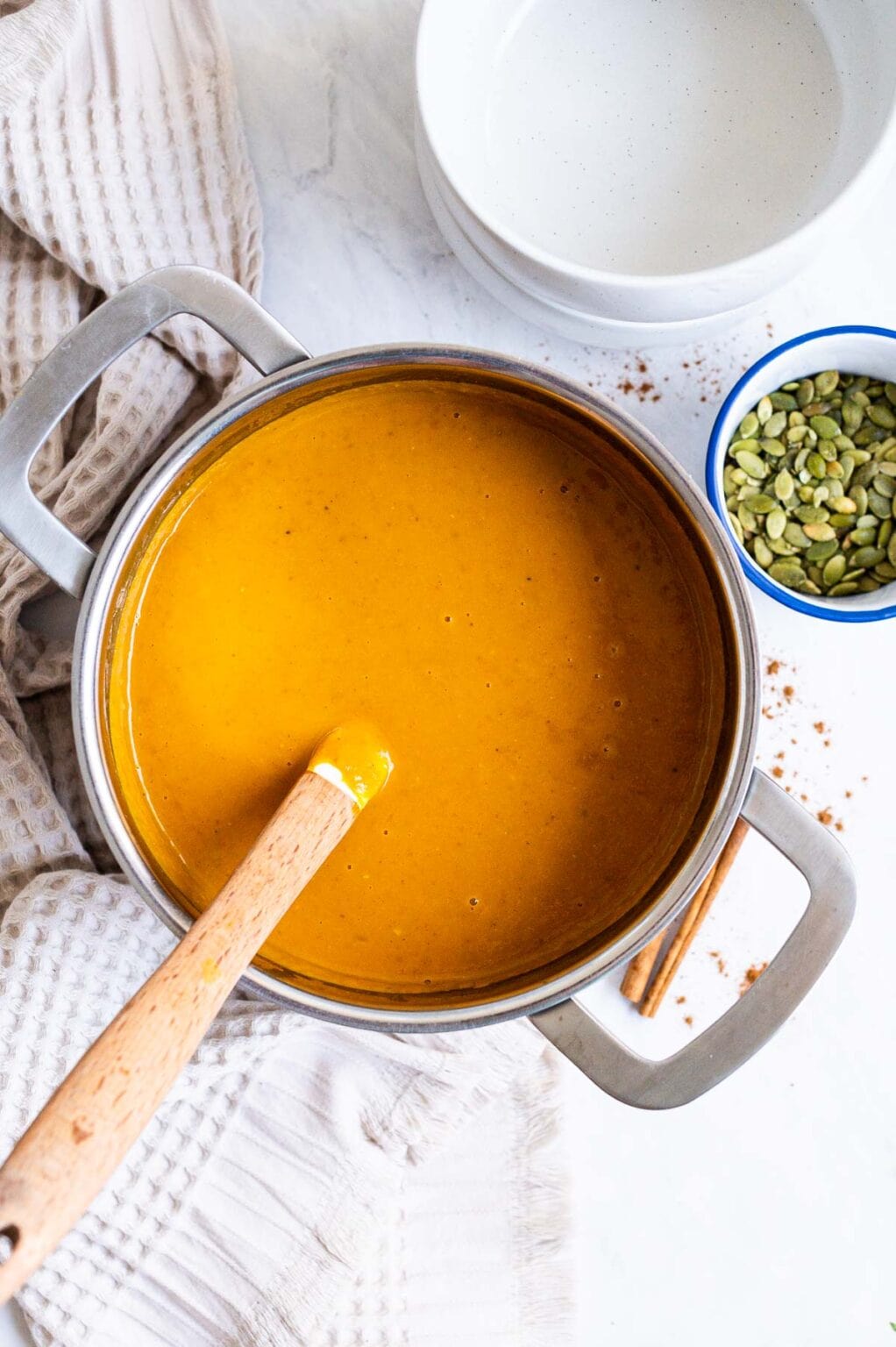 Healthy Pumpkin Soup - iFoodReal.com