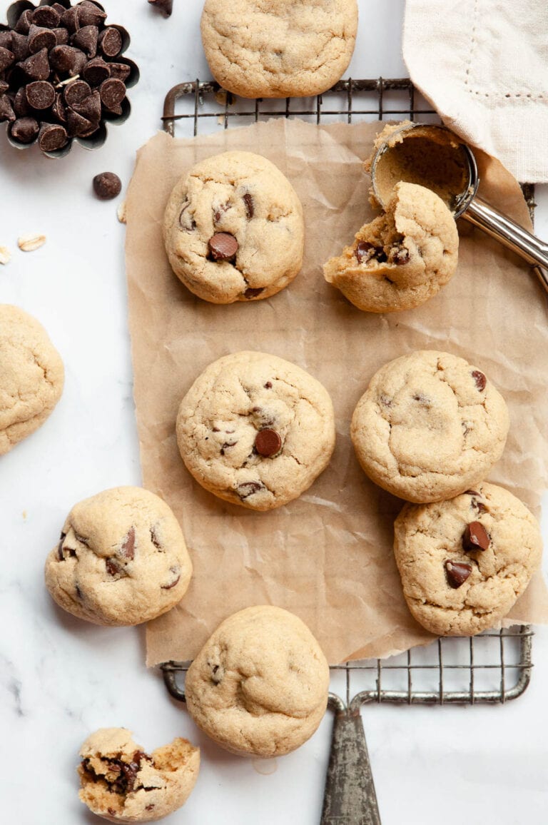 Oat Flour Chocolate Chip Cookies