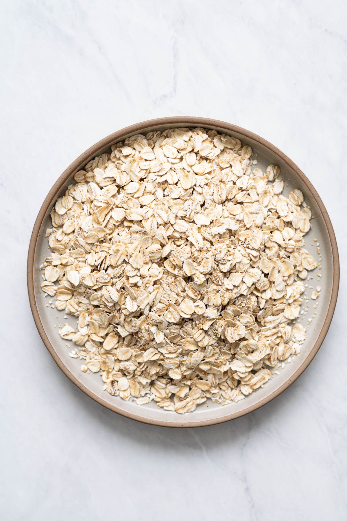 Rolled oats on a plate.