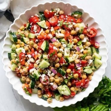 Mediterranean Chickpea Salad