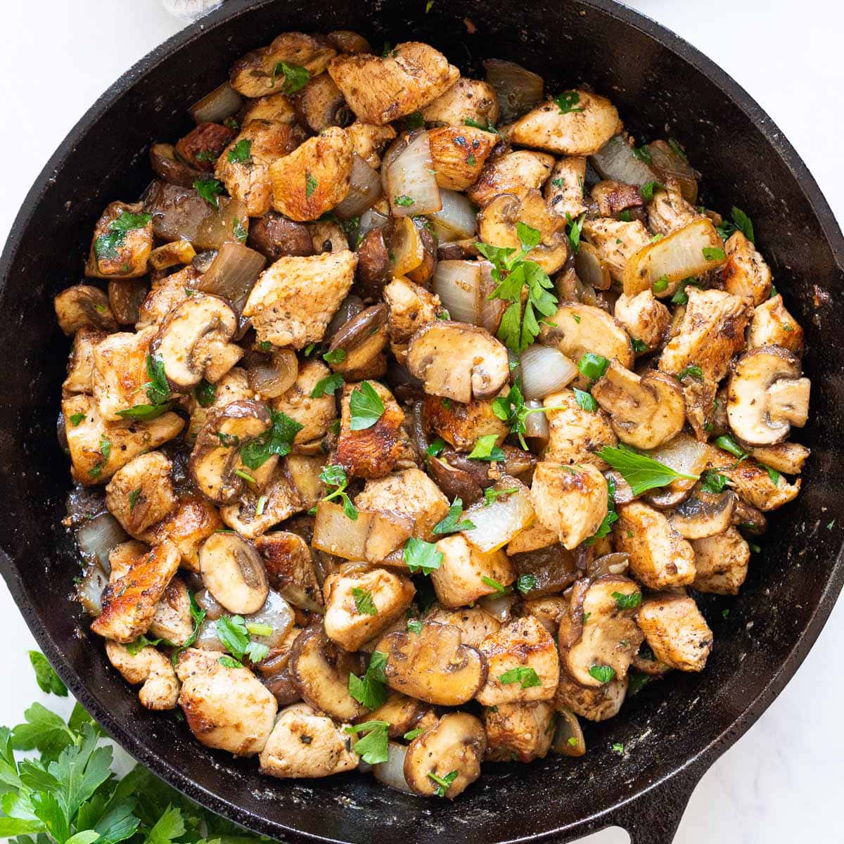 Chicken and Mushrooms Recipe LaptrinhX / News