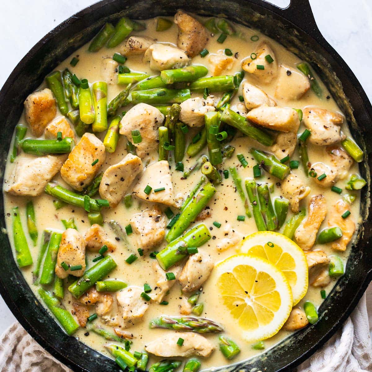 Creamy Lemon Chicken and Asparagus - iFoodReal.com