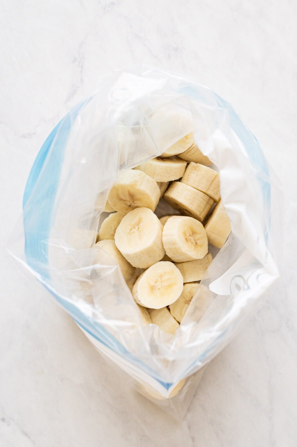 How to Freeze Bananas (4 Ways)