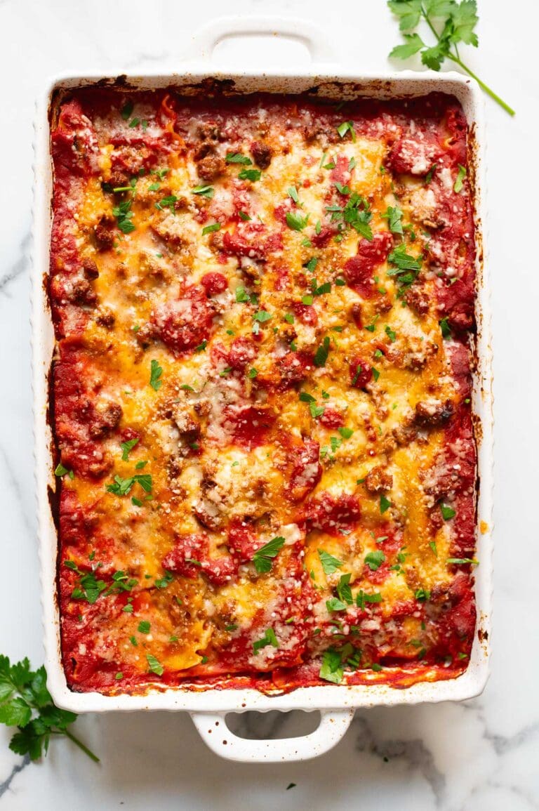 Easy Cottage Cheese Lasagna (8 Ingredients) - iFoodReal.com