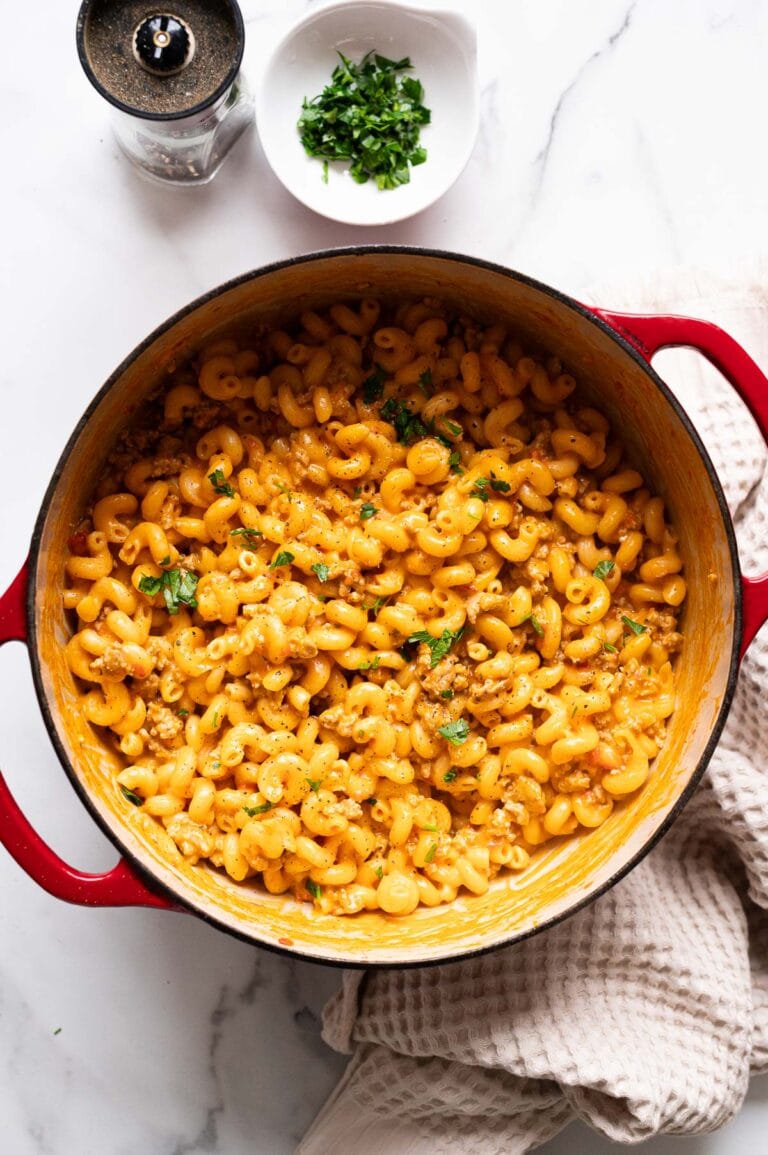 Healthy Hamburger Helper (One Pot, 25 Minutes)